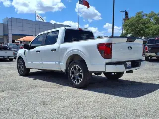Ford F-150 2024 4x2 STX 4dr SuperCrew 5.5 ft. SB