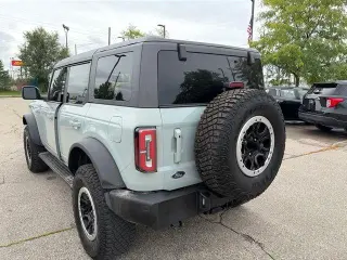 Ford Bronco 2022 4x4 Base Advanced 4dr SUV