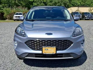 Ford Escape 2022 AWD Titanium 4dr SUV