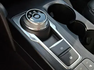 Ford Escape 2022 AWD Titanium 4dr SUV
