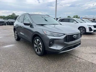 Ford Escape 2024 AWD Platinum 4dr SUV