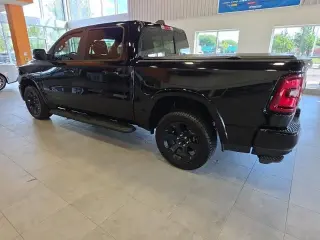 Ram 1500 2025 4x4 Lone Star 4dr Crew Cab 5.6 ft. SB Pickup
