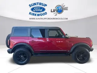 Ford Bronco 2021 4x4 First Edition Advanced 4dr SUV