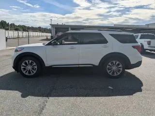 Ford Explorer 2024 XLT 4dr SUV
