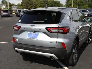 Ford Escape 2024 AWD Platinum 4dr SUV