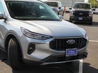 Ford Escape 2024 AWD Platinum 4dr SUV