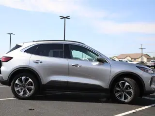 Ford Escape 2024 AWD Platinum 4dr SUV