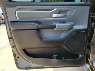 Ram 1500 2022 4x4 Lone Star 4dr Crew Cab 5.6 ft. SB Pickup