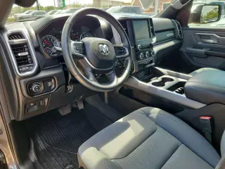 Ram 1500 2022 4x4 Lone Star 4dr Crew Cab 5.6 ft. SB Pickup