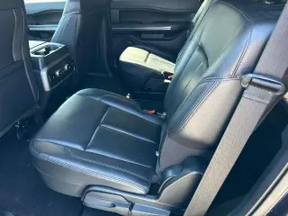 Ford Expedition 2021 4x4 XLT 4dr SUV
