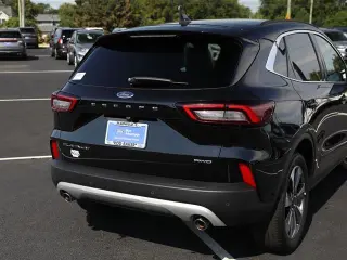 Ford Escape 2025 AWD Platinum 4dr SUV