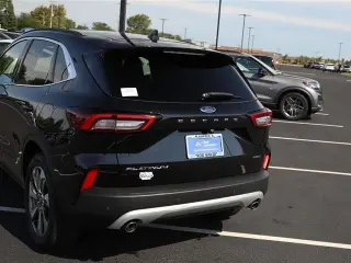Ford Escape 2025 AWD Platinum 4dr SUV