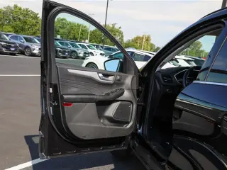 Ford Escape 2025 AWD Platinum 4dr SUV