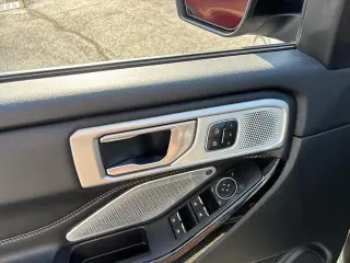 Ford Explorer 2023 AWD ST 4dr SUV