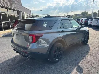 Ford Explorer 2023 AWD ST 4dr SUV