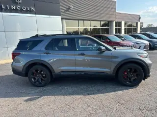 Ford Explorer 2023 AWD ST 4dr SUV