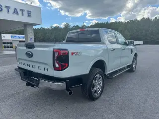 Ford Ranger 2024 4x4 Lariat 4dr SuperCrew 5.0 ft. SB