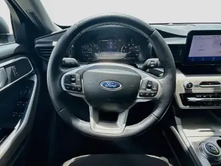 Ford Explorer 2024 XLT 4dr SUV