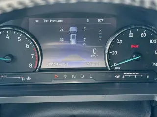 Ford Explorer 2024 XLT 4dr SUV