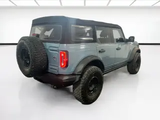 Ford Bronco 2022 4x4 Base Advanced 4dr SUV