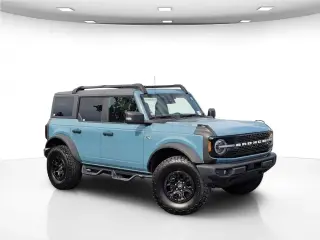Ford Bronco 2022 4x4 Base Advanced 4dr SUV