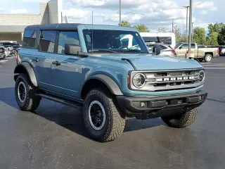Ford Bronco 2023 4x4 Base Advanced 4dr SUV