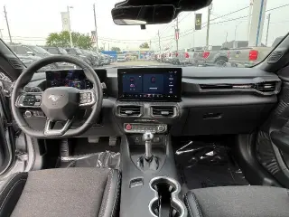 Ford Mustang 2024 EcoBoost 2dr Fastback