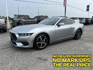 Ford Mustang 2024 EcoBoost 2dr Fastback