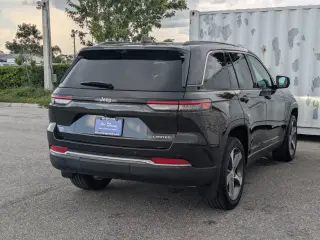 Jeep Grand Cherokee 2024 4x2 Limited 4dr SUV