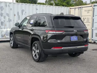 Jeep Grand Cherokee 2024 4x2 Limited 4dr SUV