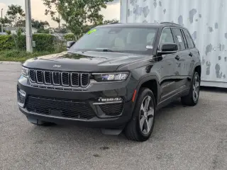 Jeep Grand Cherokee 2024 4x2 Limited 4dr SUV