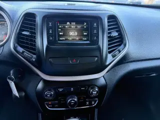 Jeep Cherokee 2016 4x4 Sport 4dr SUV