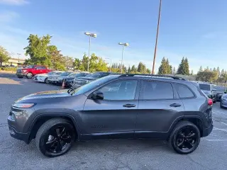 Jeep Cherokee 2016 4x4 Sport 4dr SUV