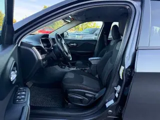 Jeep Cherokee 2016 4x4 Sport 4dr SUV