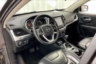 Jeep Cherokee 2016 4x4 Trailhawk 4dr SUV