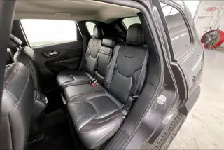 Jeep Cherokee 2016 4x4 Trailhawk 4dr SUV