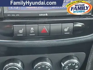 Chrysler 200 2012 Limited 4dr Sedan