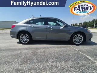 Chrysler 200 2012 Limited 4dr Sedan