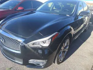 INFINITI Q70L 2017 3.7 4dr Sedan
