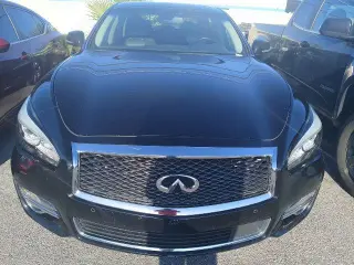 INFINITI Q70L 2017 3.7 4dr Sedan