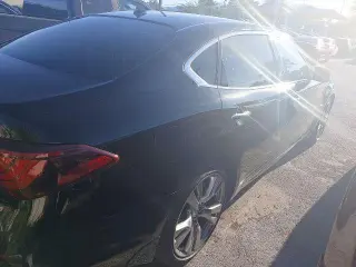 INFINITI Q70L 2017 3.7 4dr Sedan