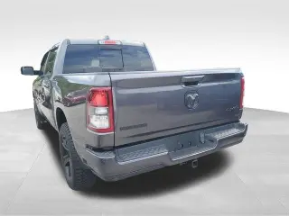 Ram 1500 2022 4x4 Big Horn 4dr Crew Cab 5.6 ft. SB Pickup