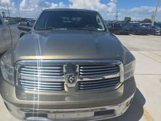 Ram 1500 2014 4x2 SLT 4dr Crew Cab 6.3 ft. SB Pickup