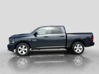 Ram 1500 2014 4x4 Express 4dr Crew Cab 5.5 ft. SB Pickup