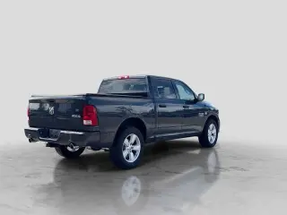 Ram 1500 2014 4x4 Express 4dr Crew Cab 5.5 ft. SB Pickup