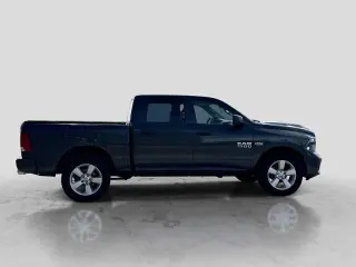 Ram 1500 2014 4x4 Express 4dr Crew Cab 5.5 ft. SB Pickup