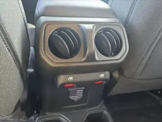 Jeep Wrangler 2024 4x4 Sport 4dr SUV