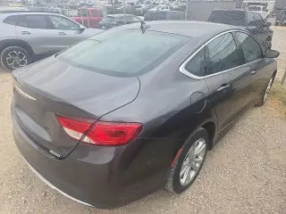 Chrysler 200 2016 Limited 4dr Sedan