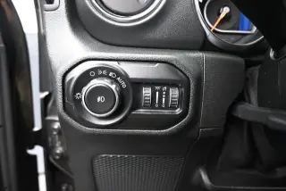 Jeep Wrangler Unlimited 2020 4x4 Sahara 4dr SUV