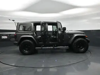 Jeep Wrangler Unlimited 2020 4x4 Sahara 4dr SUV
